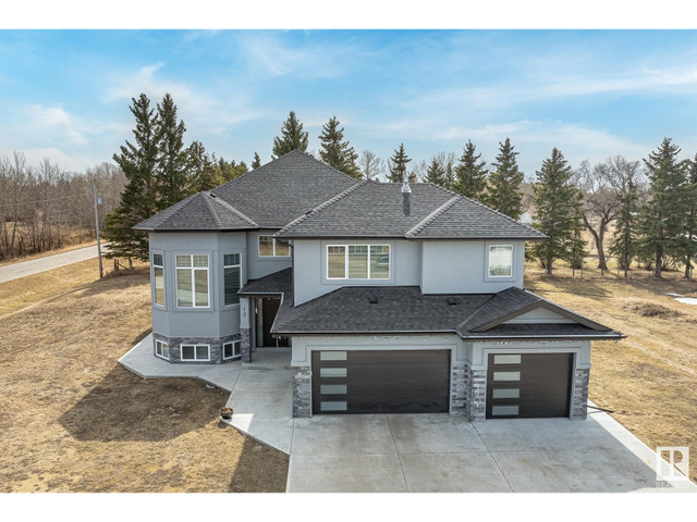 #12 52380 RGE RD 233 Rural Strathcona County, Alberta in Houses for Sale in Edmonton