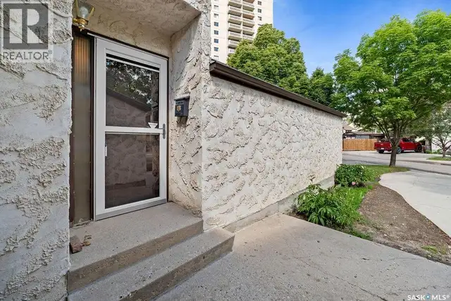 24 Cannington MEWS Regina, Saskatchewan in Condos for Sale in Regina - Image 4