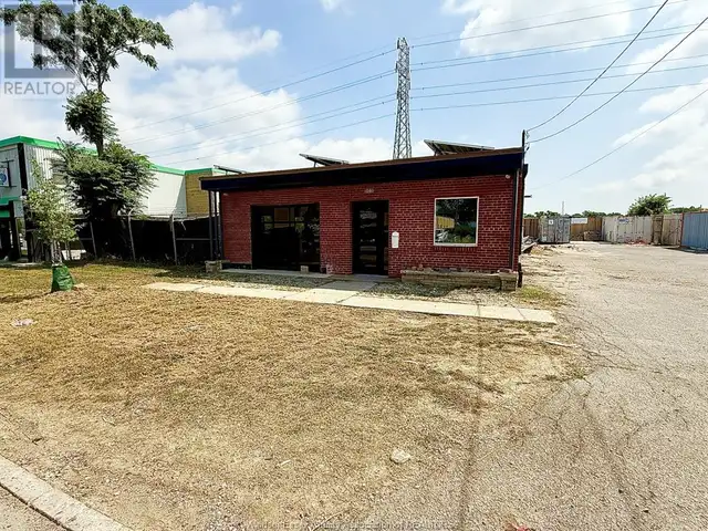 1090 CRAWFORD AVENUE Windsor, Ontario63007360567299121