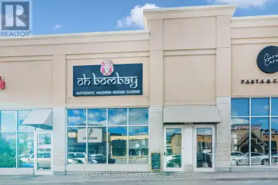 Excellent turnkey restaurant opportunity in Richmond Hill with approx. 1,360 sq. ft. of leased space...