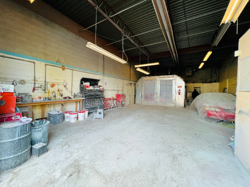 Auto body shop and Paint Center Business for Sale Commercial