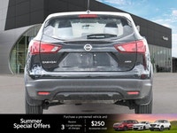 Navigate city streets and open highways with confidence in the capable 2019 Nissan Rogue Sport (Qash... (image 4)
