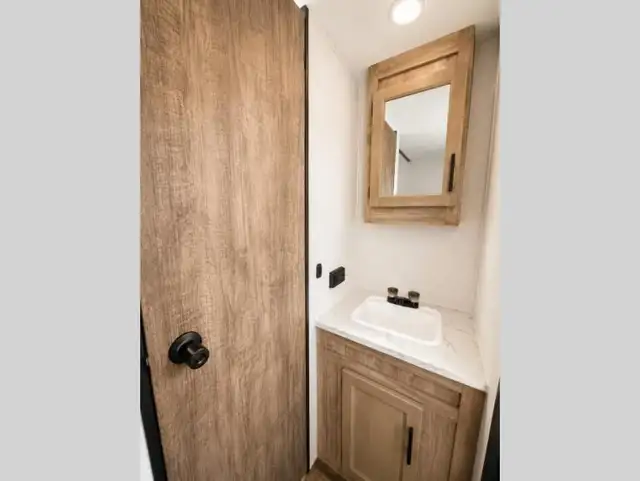 2024 Grand River RV Grand River 25BH in Travel Trailers & Campers in Woodstock - Image 14
