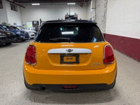 WOW! WHAT A CAR! BMW/MINI DEALER TRADE-IN! LOCAL ONTARIO CAR! SERVICE RECORDS! 3 DOOR COOPER 1.5L 3... (image 3)