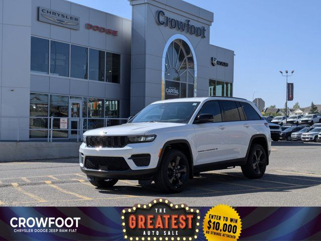 2025 Jeep Grand Cherokee Altitude - Power Sunroof - Trailer Tow in Cars & Trucks in Calgary