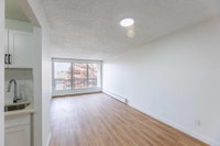Amenities: Fitness Centre • Social Room • Playground • Quiet Building Building and Suite Features: S... (image 6)