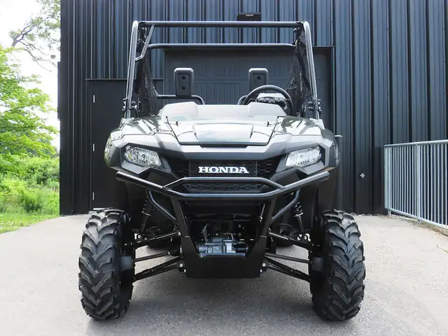 2025 Honda Pioneer 700-2P DLX in ATVs in Cambridge - Image 5