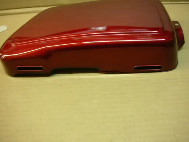 NOS Yamaha left side cover 447-21711-01-63 in Other in Stratford - Image 4