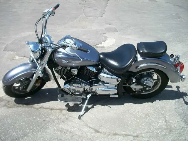 2007 Yamaha V Star® 1100 in Street, Cruisers & Choppers in City of Toronto - Image 9
