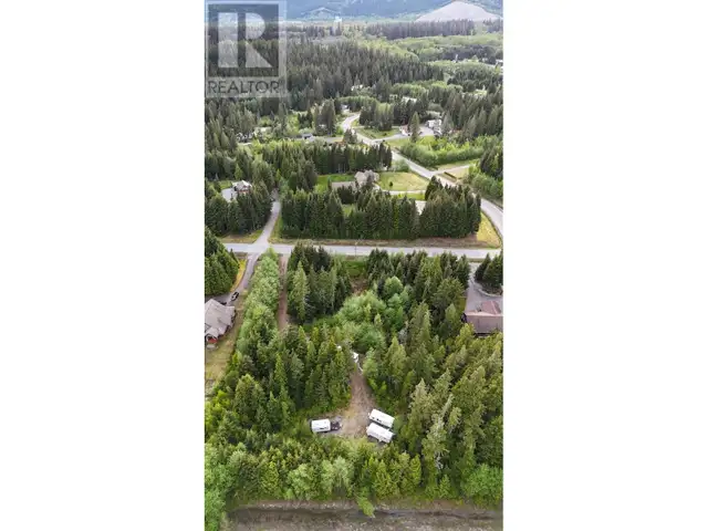 84-98 DEWBERRY STREET Kitimat, British Columbia in Land for Sale in Kitimat - Image 4