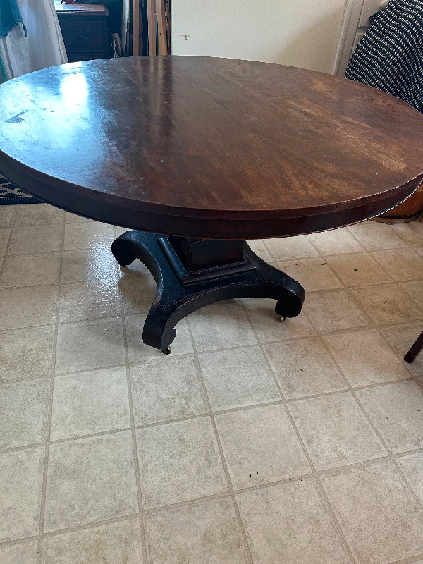 Kijiji table discount