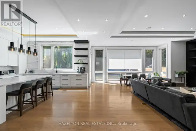 71 YORKVIEW DRIVE Toronto (Willowdale West), Ontario in Houses for Sale in City of Toronto - Image 10