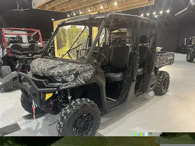 2025 CAN-AM DEFENDER MAX XT HD9 SIDE BY SIDE STOCK #A110906 65HP ROTAX ENGINE PRO-TORQ CVT TRANSMISS...