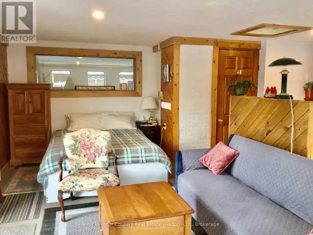 540 10TH AVENUE Hanover, Ontario in Houses for Sale in Owen Sound - Image 39