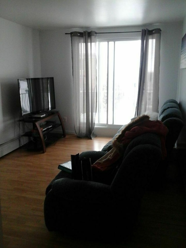 beau grand 5 1/2 Ave. Trudelle Charlesbourg chauffé, Libre Locations