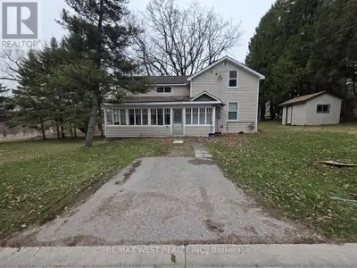 Located on a quiet private street overlooking the former mill pond and Dickies Creek, this charming...