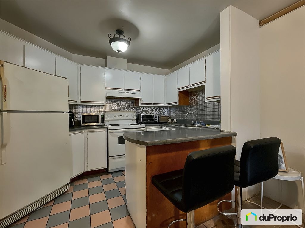 $1,149,999 - Triplex for sale in Rosemont / La Petite Patrie — photo 3