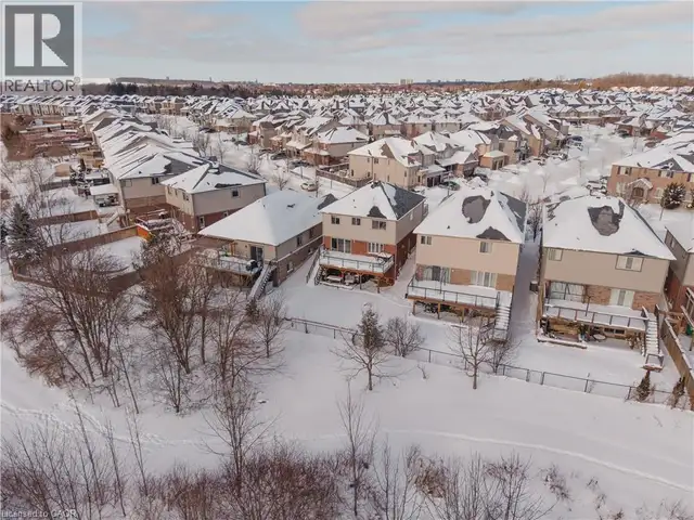 23 DOON CREEK Street Kitchener, Ontario in Houses for Sale in Kitchener / Waterloo - Image 38