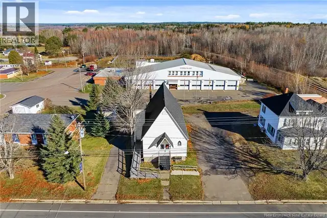69 King Street Grand Lake, New Brunswick in Houses for Sale in Fredericton - Image 5