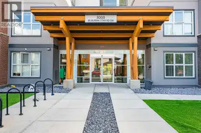 BUILDER SALE! Looking for upgrades in a spec unit? This might be the one. Welcome to the Axess build...