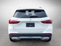 This Mercedes-Benz GLA boasts a Intercooled Turbo Gas/Electric I-4 2.0 L/121 engine powering this Au... (image 5)