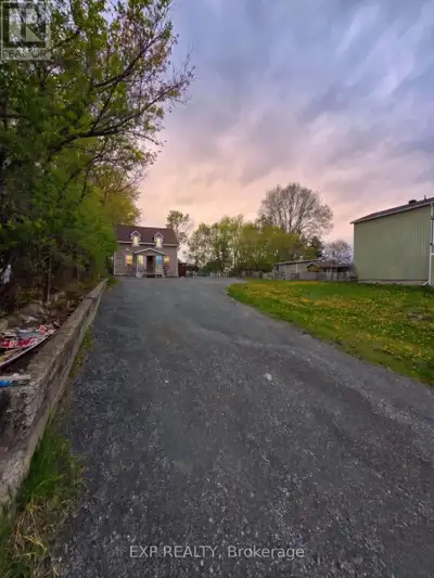 394 406 Regent Street offers an outstanding investment and development opportunity in the rapidly gr...