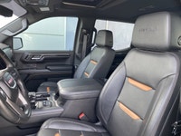 CLEAN CARFAX, Heated and Cooled Front Seats, Head Up Display, Heated Steering Wheel, Remote Starter,... (image 9)
