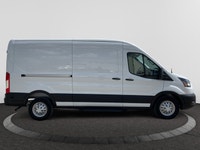 Check out this vehicle's pictures, features, options and specs, and let us know if you have any ques... (image 5)