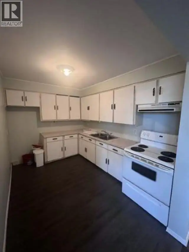 4912 SUNSET DRIVE Fort Nelson, British Columbia in Houses for Sale in Fort St. John - Image 3