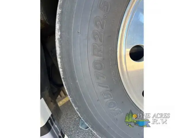 2024 Newmar Ventana 3512 Diesel Pusher in RVs & Motorhomes in Moncton - Image 89