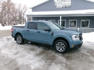 HERE'S A 2022 FORD MAVERICK FX4 XLT 4X4 TRUCK. THIS IS A VERY CLEAN ALBERTA ONE OWNER ZERO ACCIDENT...