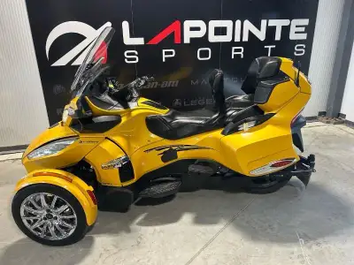 2013 Can-Am SPYDER RT-S SE5 JAUNE Can-Am SPYDER RT-S SE5 JAUNE 2013 Lapointe Sports Joliette concess...