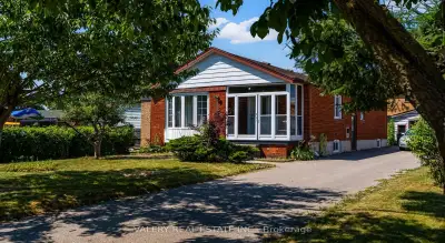 Price: $799,000 / $3,031/mo Welcome To 119 Marble Arch Cres, A Charming Detached Bungalow Nestled In...