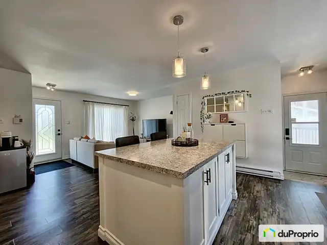$374,000 - Bungalow for sale in Acton Vale62864753250435122