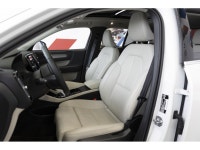 2021 Volvo XC40 T5 Inscription 2.0L I4 AWD 8-Speed Automatic EXTERIOR - CRYSTAL WHITE METALLIC INTER... (image 4)