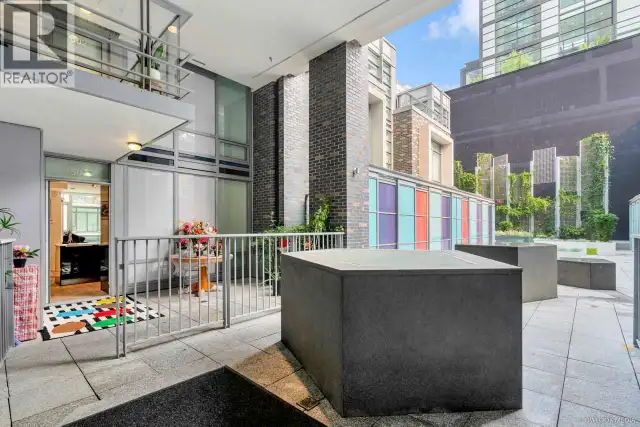 502 1283 HOWE STREET Vancouver, British Columbia in Condos for Sale in Vancouver - Image 18