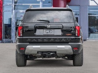 Engine: V6 Cylinder Engine 3.5L L/100Km City: 12.6 L/100Km Hwy: 9.9 Safety Equipment Traffic Jam Ass... (image 4)