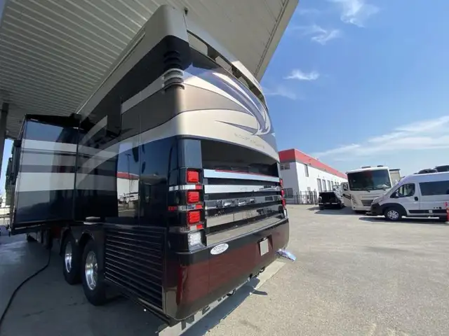 2014 Newmar Mountain Aire 4369 in RVs & Motorhomes in Abbotsford - Image 36