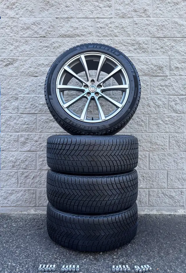 (NEW) 4x 285/45R22 Michelin Winters w/ Range Rover Rims + TPMS in Tires & Rims in City of Toronto - Image 2