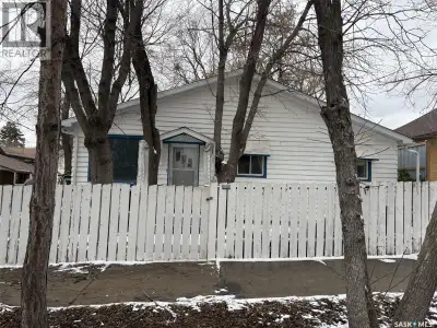 3-Bedroom Bungalow with wood Heated Garage & Accessible Bath This home has a functional layout and c...