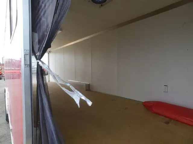 2019 FACTORY OUTLET TRAILERS 28ft Enclosed Cargo Trailer in Cargo & Utility Trailers in Edmonton - Image 10