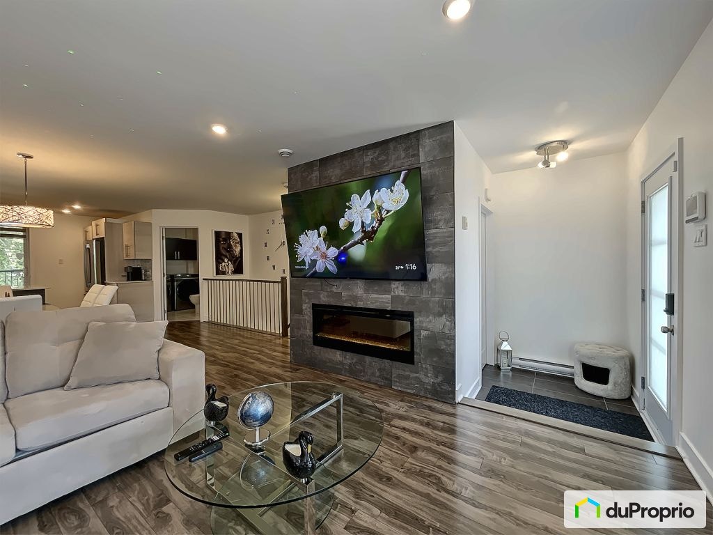 $546,000 - Condominium for sale in Laval-des-Rapides — photo 2