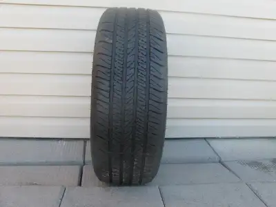 ONE (1) GOODYEAR EAGLE LS TIRE SIZE /205/60/15/ ALL SEASON, GOOD TREAD REMAINING, ASKING $30 ( NO E-...