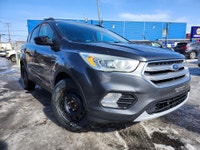 GARANTIE 1 ANS CREDIT DIRECT EN LIGNE AU WWW.AUTO-INTERNET.CA WOW 2017 FORD ESCAPE AWD AUTOMATIQUE 4... (image 1)