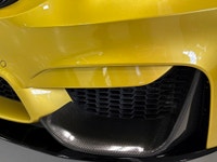 **WINTER SPECIAL!** FEATURING : AUSTIN YELLOW METALLIC FACTORY PAINT, HEADS UP DISPLAY, CARBON ROOF,... (image 3)