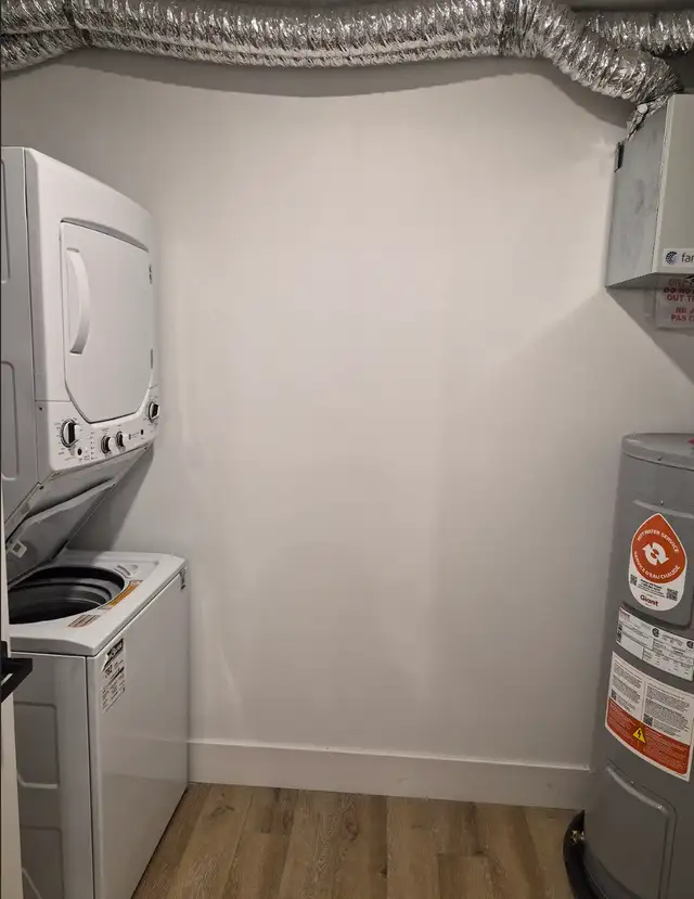 39 Dobbin St 2 bedroom apartment in Rothesay 2nd & 3rd Floor in Long Term Rentals in Saint John - Image 17