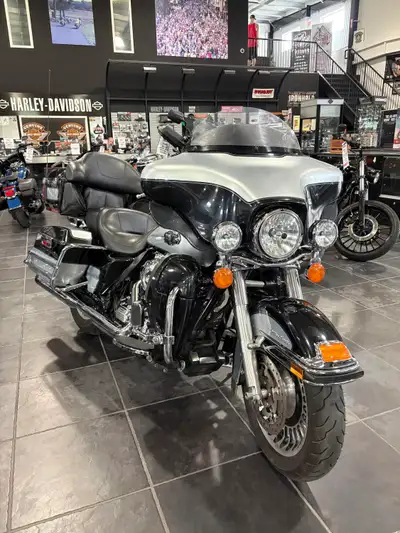 Oppotunity doesn't knock it RUMBLES!!! Looking for a Have you always wanted a Harley? PLUS HST&LICEN...