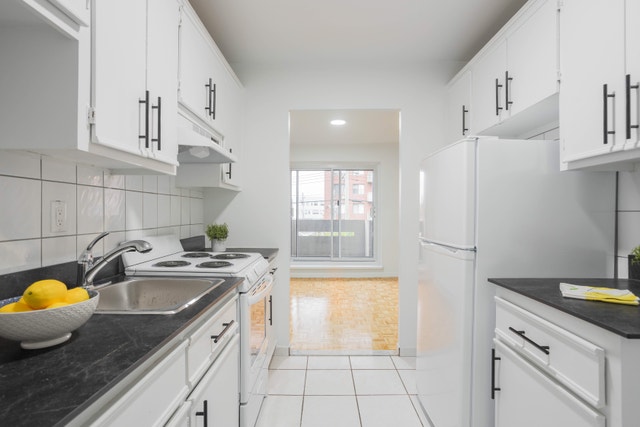 2705 Modugno — photo 1