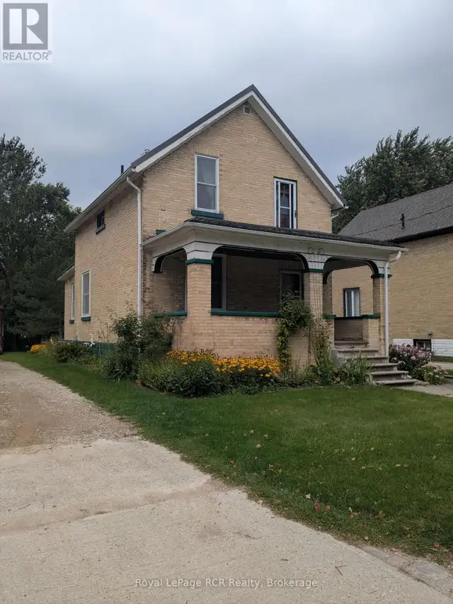 616 9TH AVENUE Hanover, Ontario in Houses for Sale in Owen Sound - Image 4