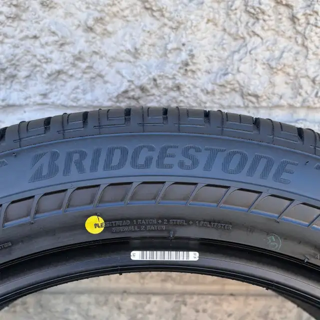 (NEW)4x 235/50R20 Bridgestone Alenza A/S RFT 02 All Seasons in Tires & Rims in City of Toronto - Image 5
